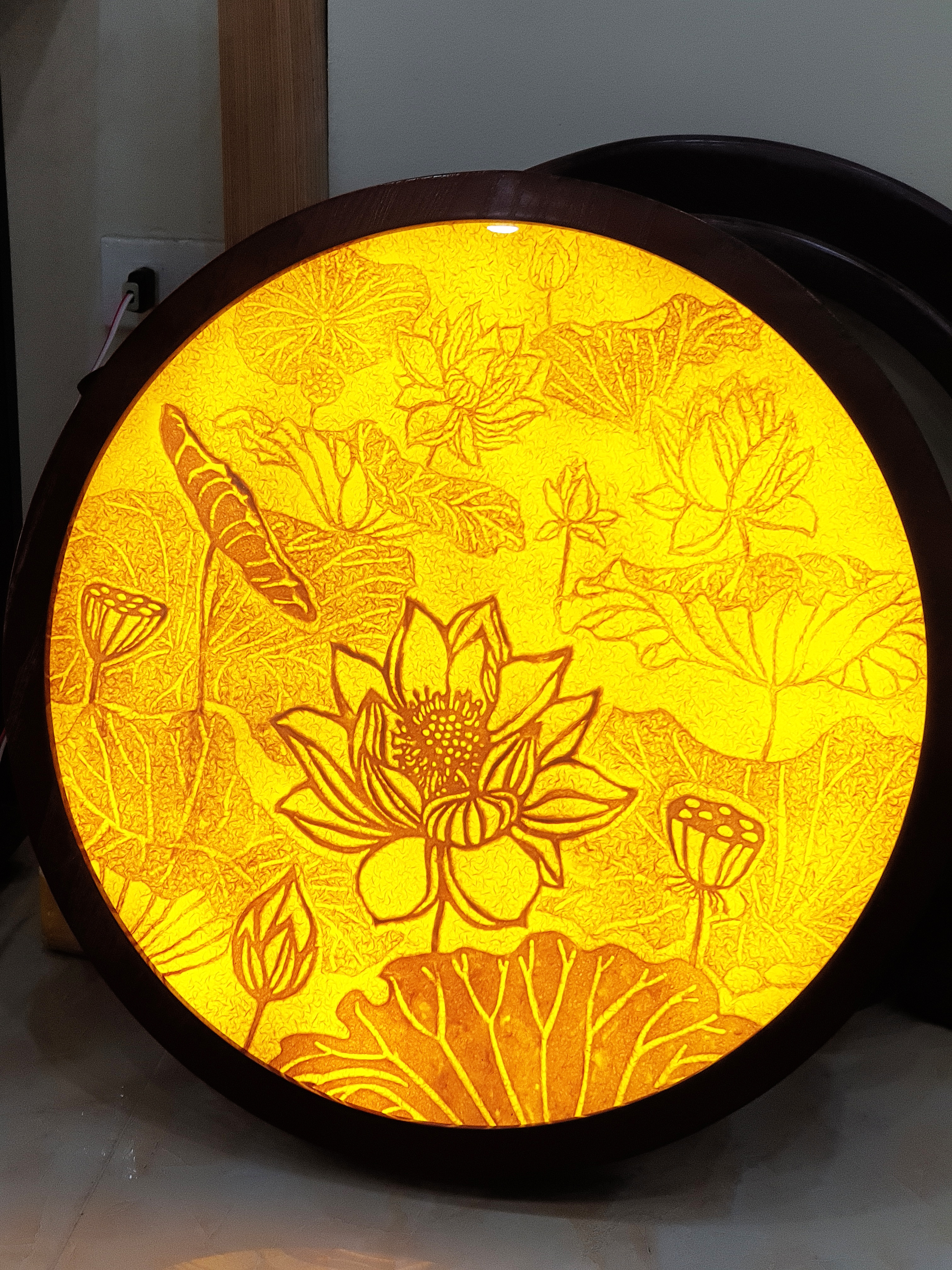 TRANH TRÚC CHỈ HOA SEN TRÒN TTC - 39