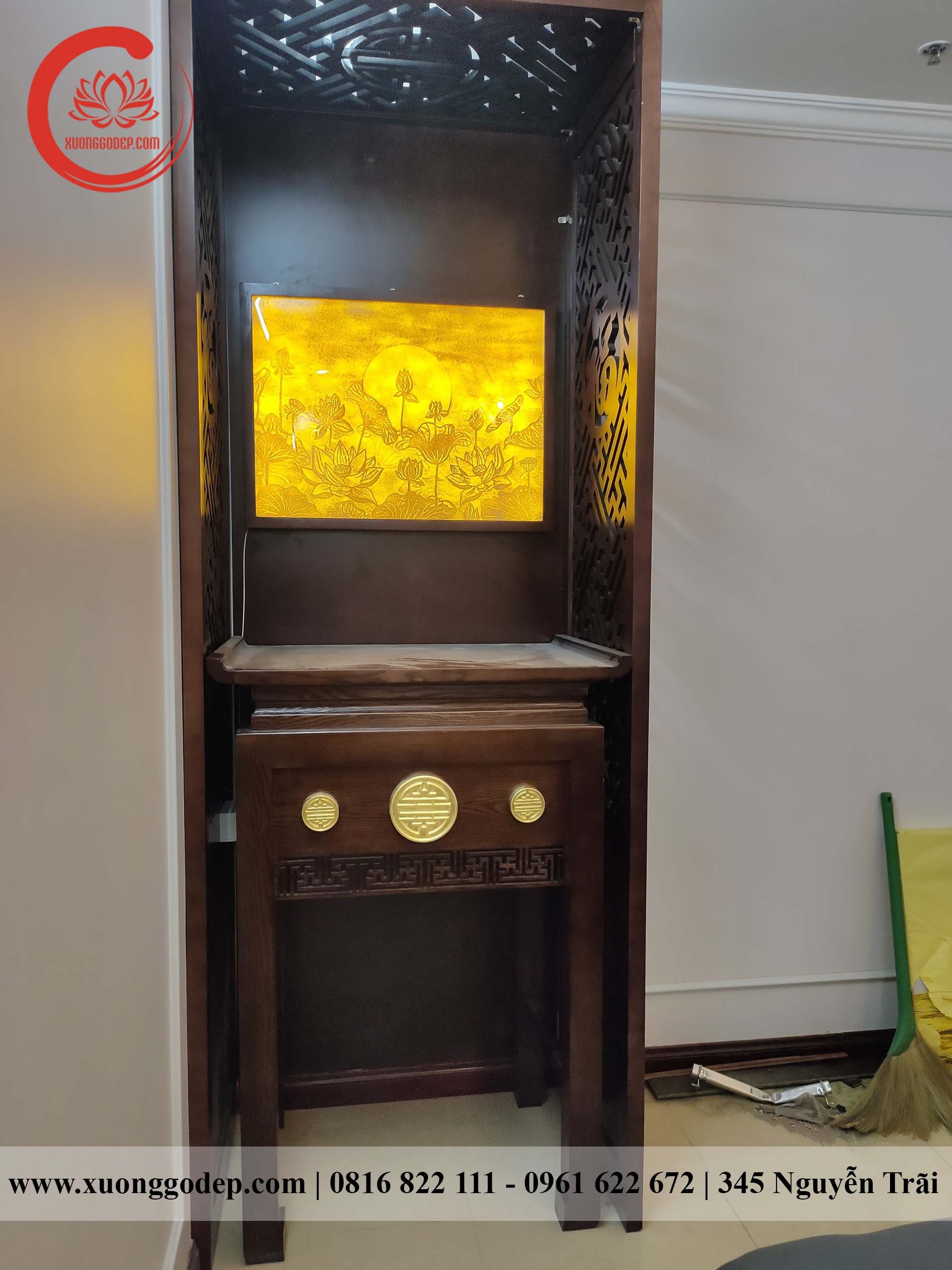 LẮP ĐẶT TRỌN BỘN TỦ THỜ 61X89X127 TẠI ROYAL - HÀ NỘI